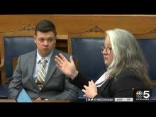 Embedded thumbnail for Thomas Glasgow discusses the jury&amp;#039;s second day of deliberations in the Rittenhouse murder trial